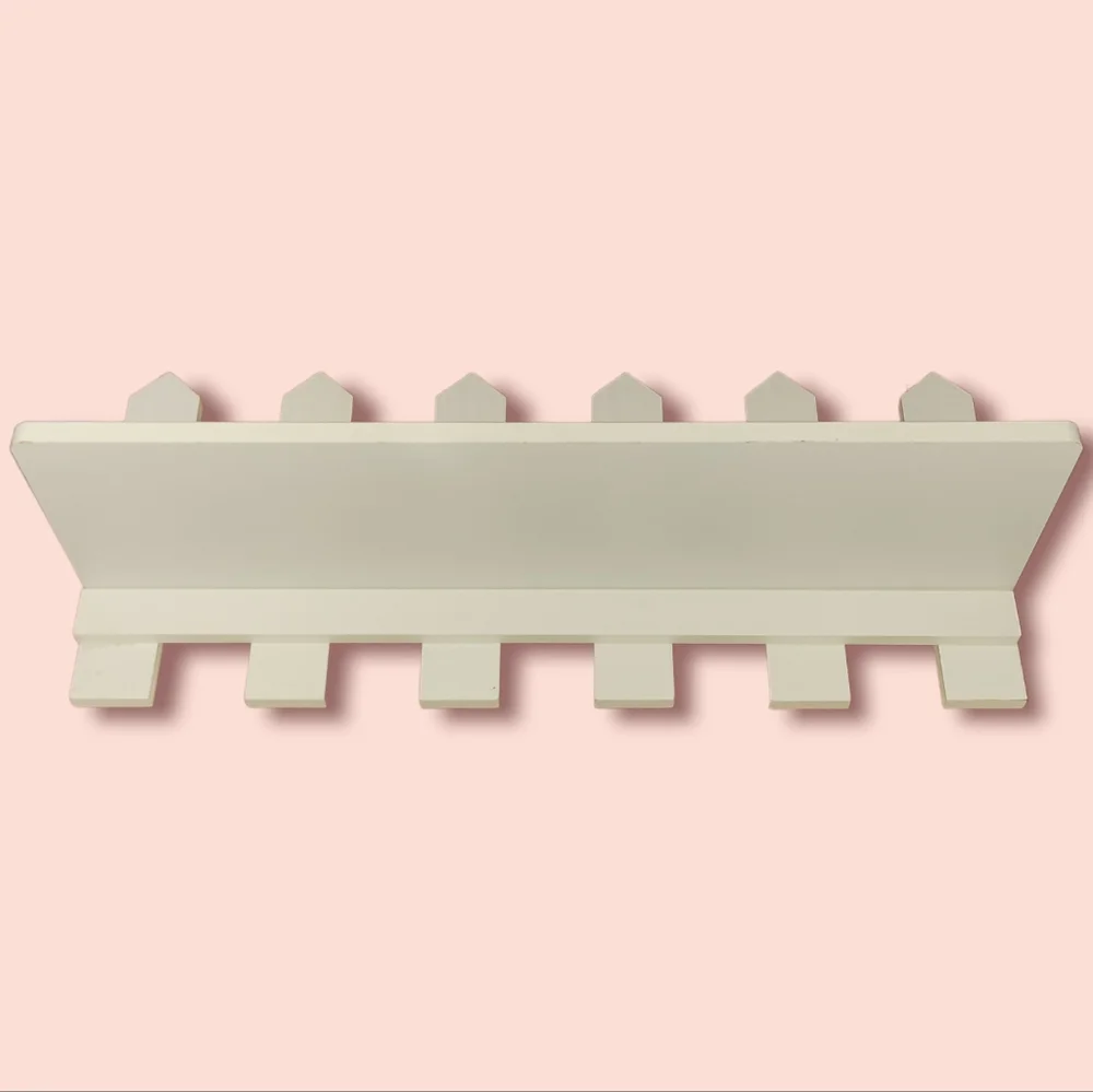 Picket Fence Shelf